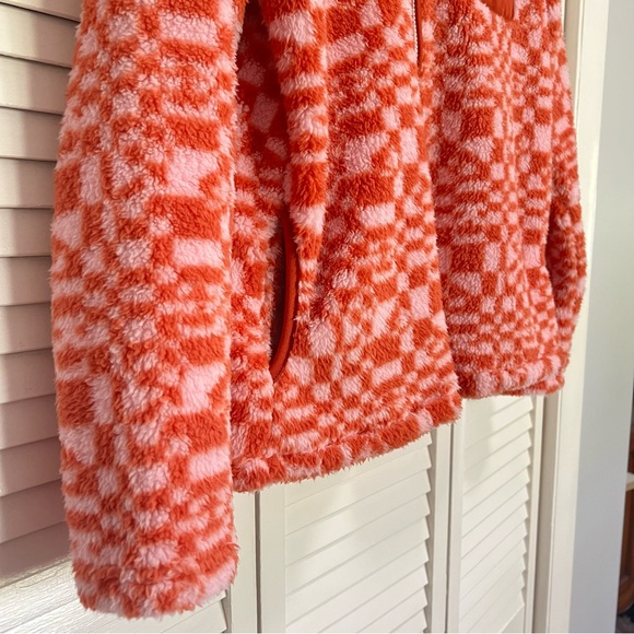 Nicola Bee Pink and Orange Checkerboard Zip front Fleece Jacket, Large - Picture 7 of 10